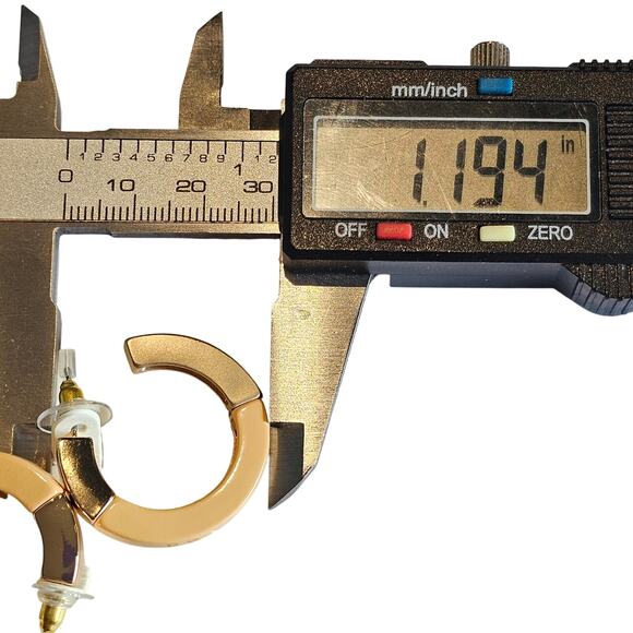 Hoop Earrings Yellow, Gold Tone Chunky Acrylic 1.19" HEMU New York w/ Gift Bag - Picture 2 of 8